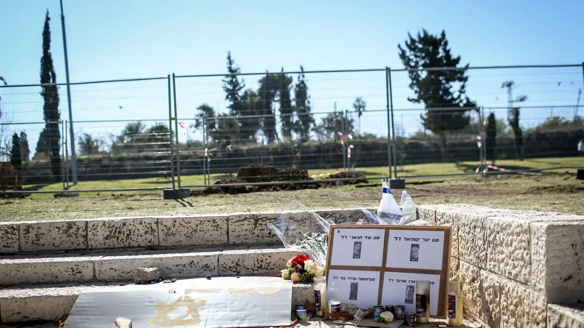 משאית דיפלומטית נגד הטרור, זירת פיגוע הדריסה בטיילת ארמון הנציב, ירושלים. ינואר 2017 משאית דיפלומטית נגד הטרור, זירת פיגוע הדריסה בטיילת ארמון הנציב, ירושלים. ינואר 2017
