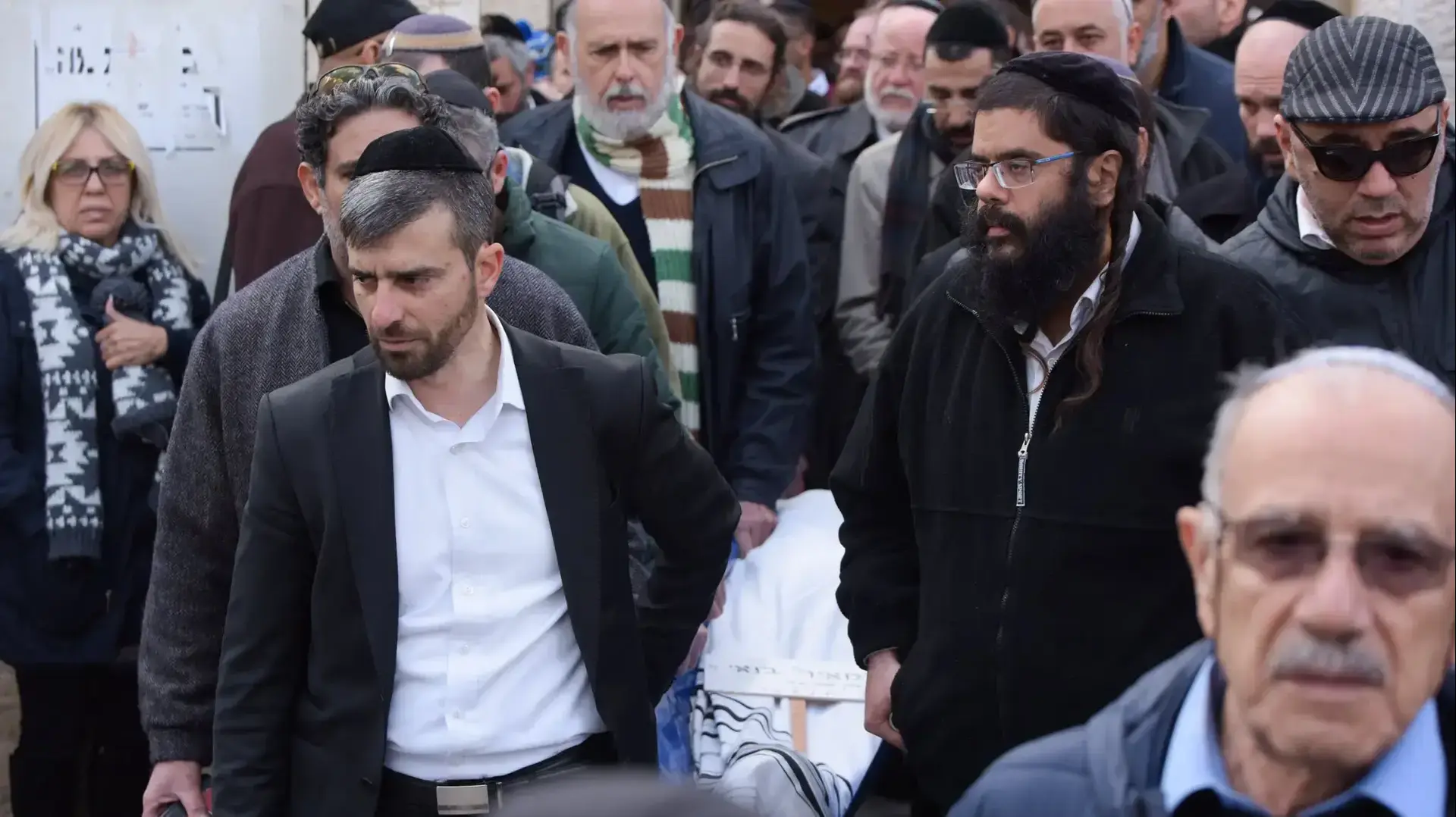 מאיר בנאי מובא למנוחות מאיר בנאי מובא למנוחות