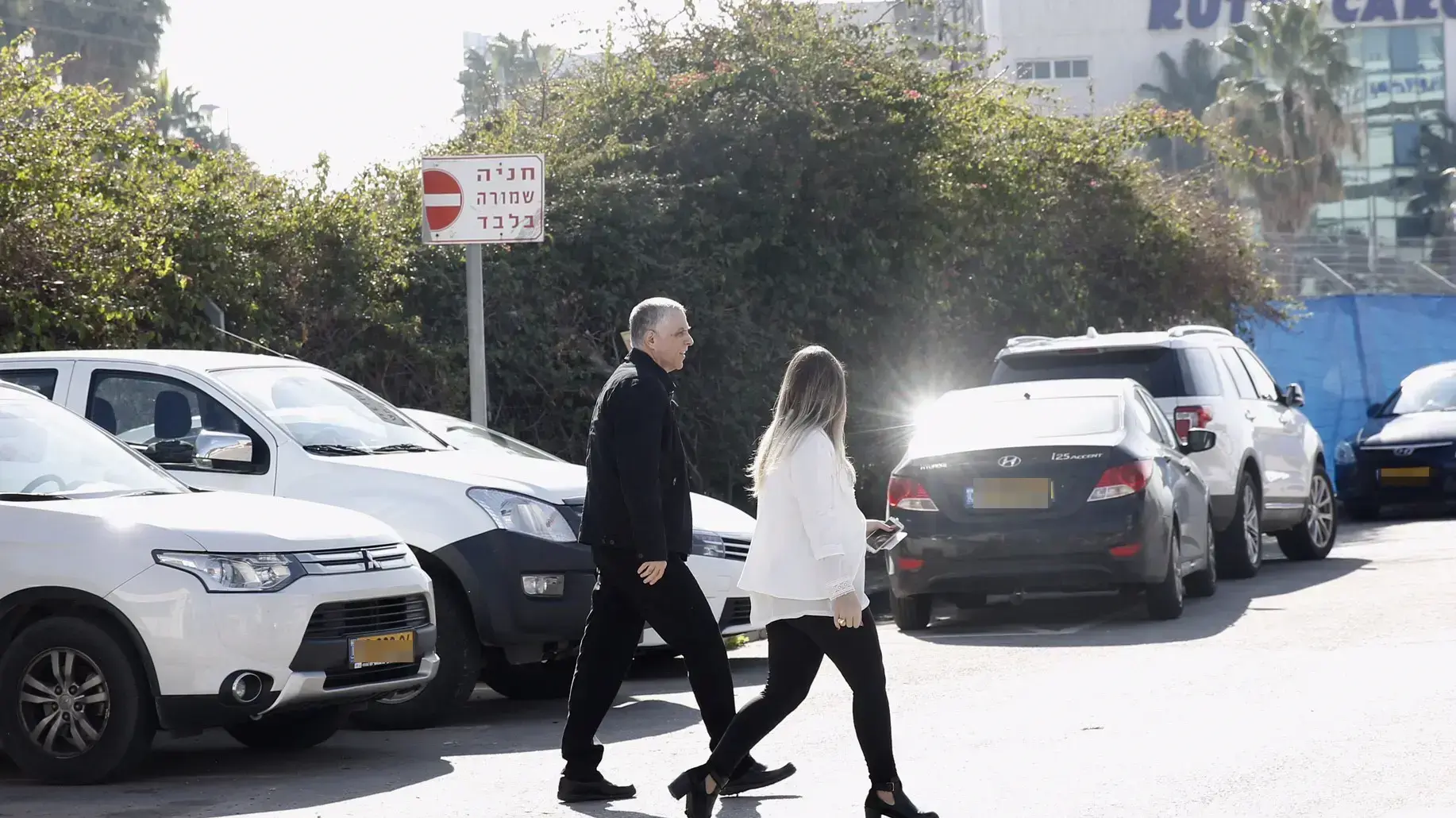 נוני מוזס מגיע ללהב 433, 16 בינואר 2017 נוני מוזס מגיע ללהב 433, 16 בינואר 2017