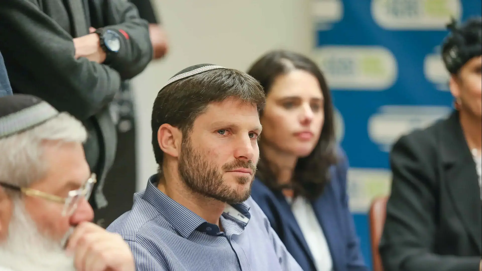 חבר הכנסת בצלאל סמוטריץ' בישיבת סיעת הבית היהודי, 16 בינואר 2017 חבר הכנסת בצלאל סמוטריץ' בישיבת סיעת הבית היהודי, 16 בינואר 2017