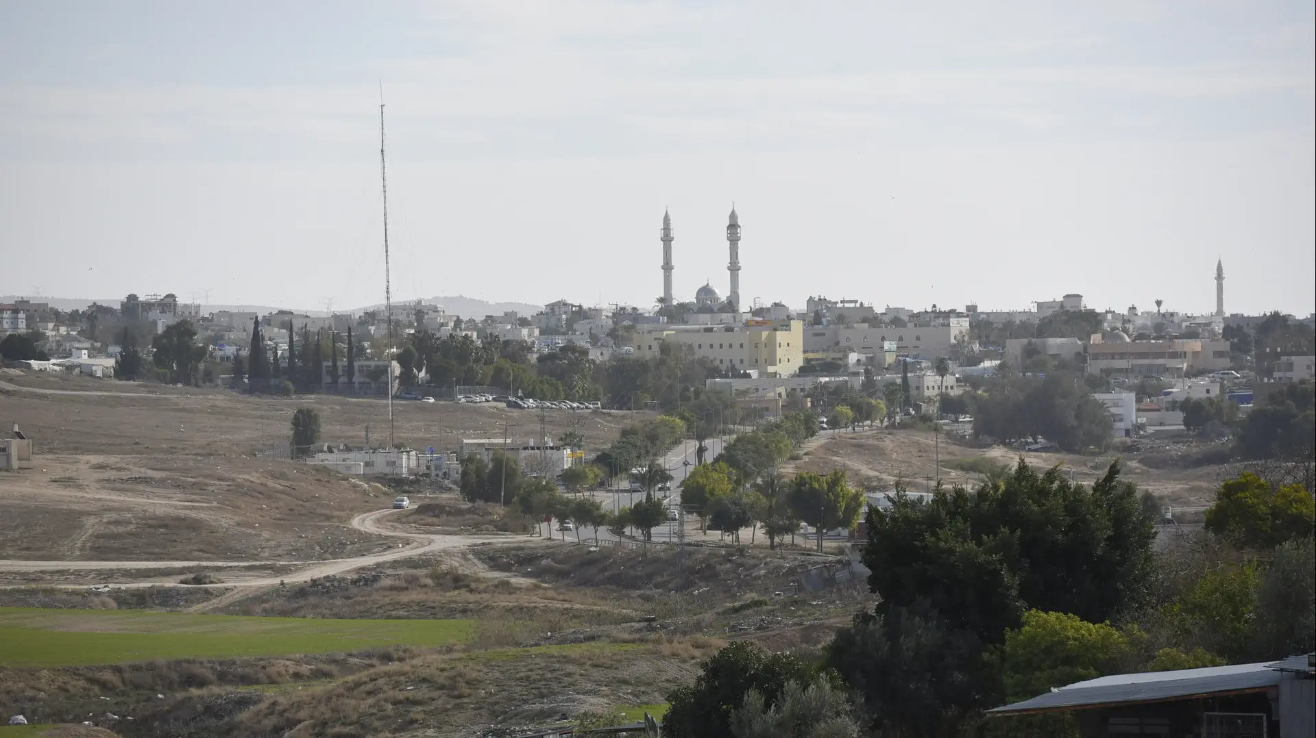 ישוב בדואי ברהט ישוב בדואי ברהט