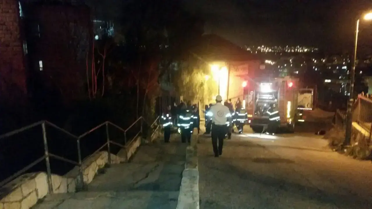 שישה פצועים קשה ובינוני בשריפה בבית בשכונת רמות בירושלים שישה פצועים קשה ובינוני בשריפה בבית בשכונת רמות בירושלים