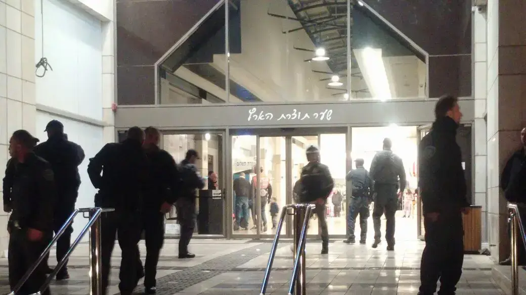 אירוע ירי ברחוב תוצרת הארץ שבתל אביב, ינואר 2017 אירוע ירי ברחוב תוצרת הארץ שבתל אביב, ינואר 2017