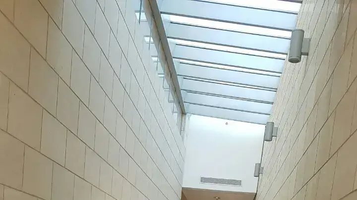 קטטה במסגרת דיון בעניינו של ראש מועצת ג'וליס סלמאן עאמר המואשם ברצח מוניר נבואני, בימ"ש מחוזי חיפה. ינואר 2017 קטטה במסגרת דיון בעניינו של ראש מועצת ג'וליס סלמאן עאמר המואשם ברצח מוניר נבואני, בימ"ש מחוזי חיפה. ינואר 2017