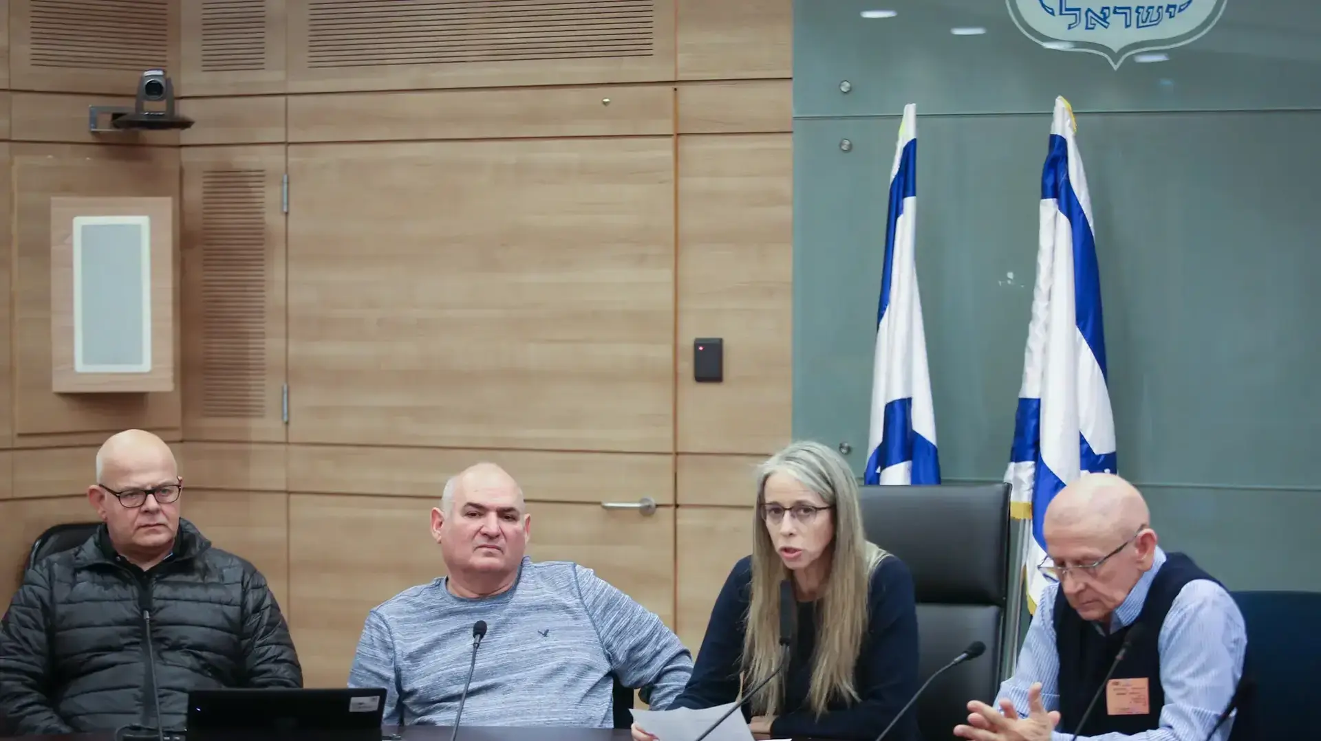 שמואל לביא אביו של סרן ליעד לביא, אורית חי אימו של עומר חי, אבי יעקובי אביו של גלעד יעקובי. ועדת המשנה בביקורת המדינה, הכנסת 24 בינואר 2017 שמואל לביא אביו של סרן ליעד לביא, אורית חי אימו של עומר חי, אבי יעקובי אביו של גלעד יעקובי. ועדת המשנה בביקורת המדינה, הכנסת 24 בינואר 2017