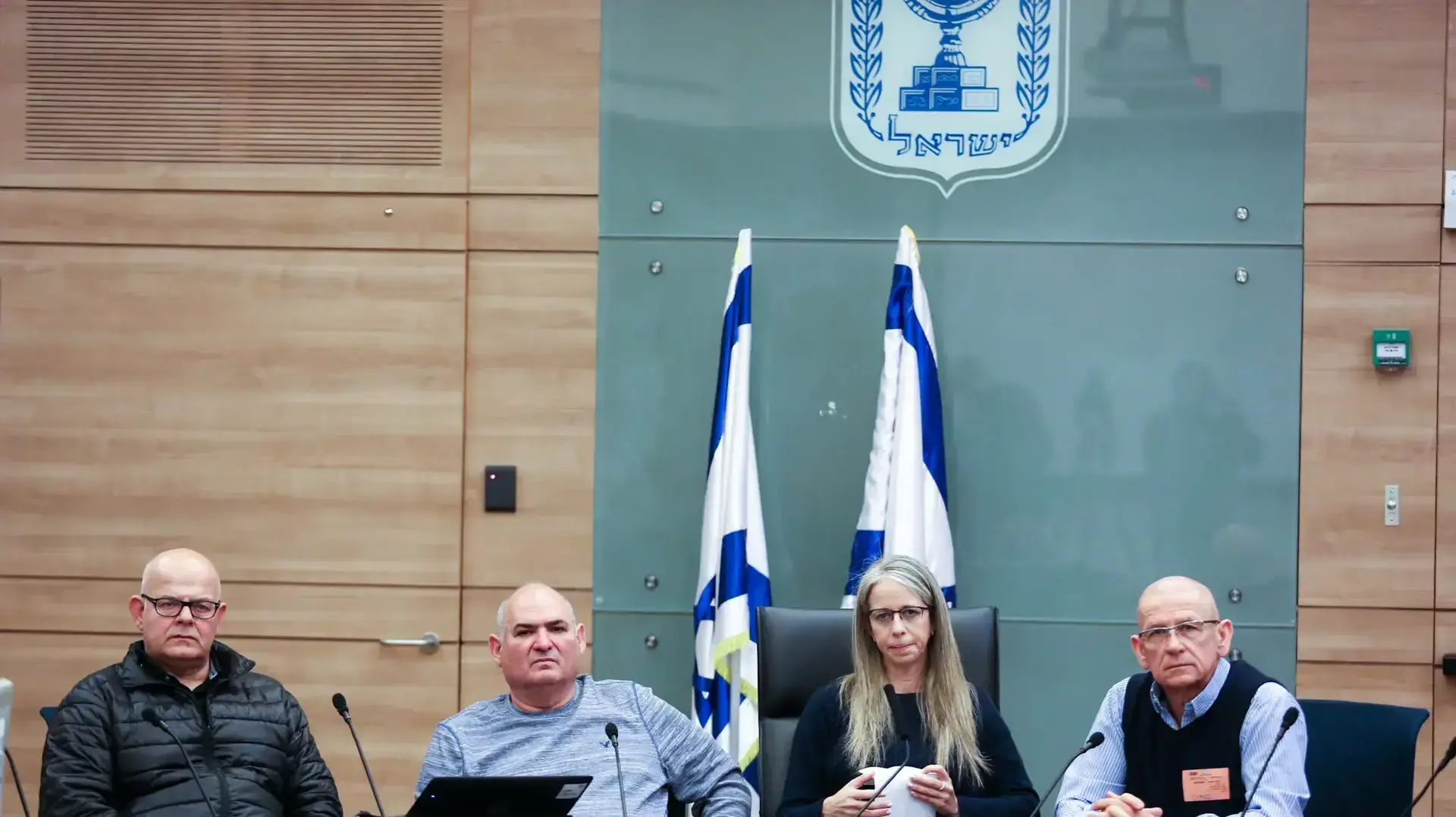 שמואל לביא אביו של סרן ליעד לביא, אורית חי אימו של עומר חי, אבי יעקובי אביו של גלעד יעקובי. ועדת המשנה בביקורת המדינה, הכנסת 24 בינואר 2017