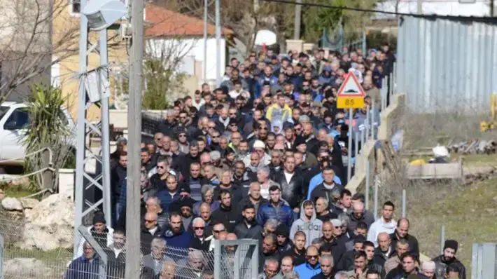 הלווייתה של דארין חאג' שנהרגה בתאונת הדרכים אתמול, ריחניה. 24 בינואר 2017 הלווייתה של דארין חאג' שנהרגה בתאונת הדרכים אתמול, ריחניה. 24 בינואר 2017