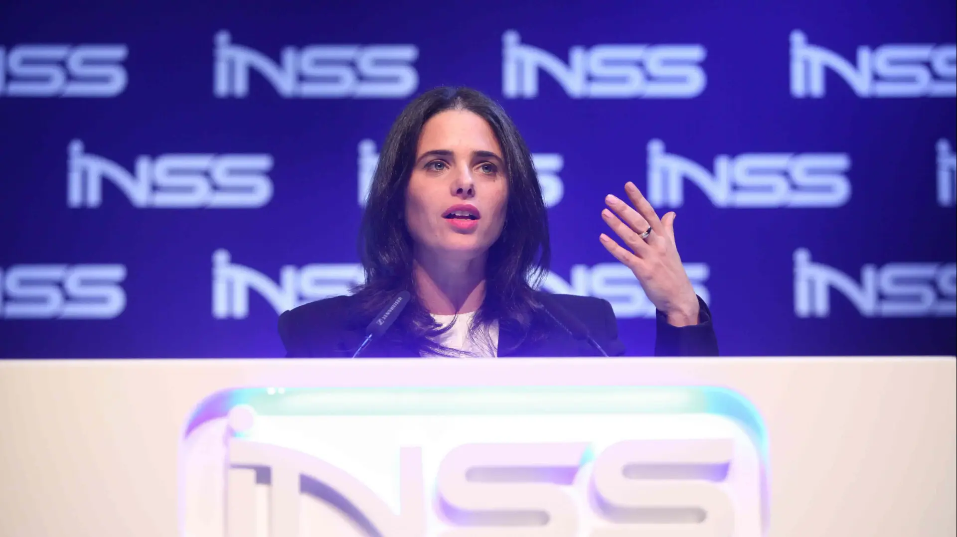 שרת המשפטים איילת שקד נואמת בכנס INSS בהרצליה, 24 בינואר 2017 שרת המשפטים איילת שקד נואמת בכנס INSS בהרצליה, 24 בינואר 2017