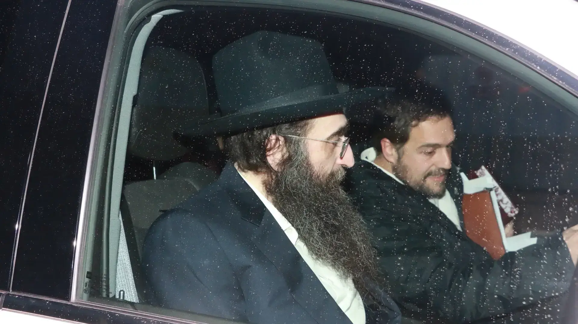 הרב יאשיהו פינטו משתחרר מהכלא 25 ינואר 2017 הרב יאשיהו פינטו משתחרר מהכלא 25 ינואר 2017