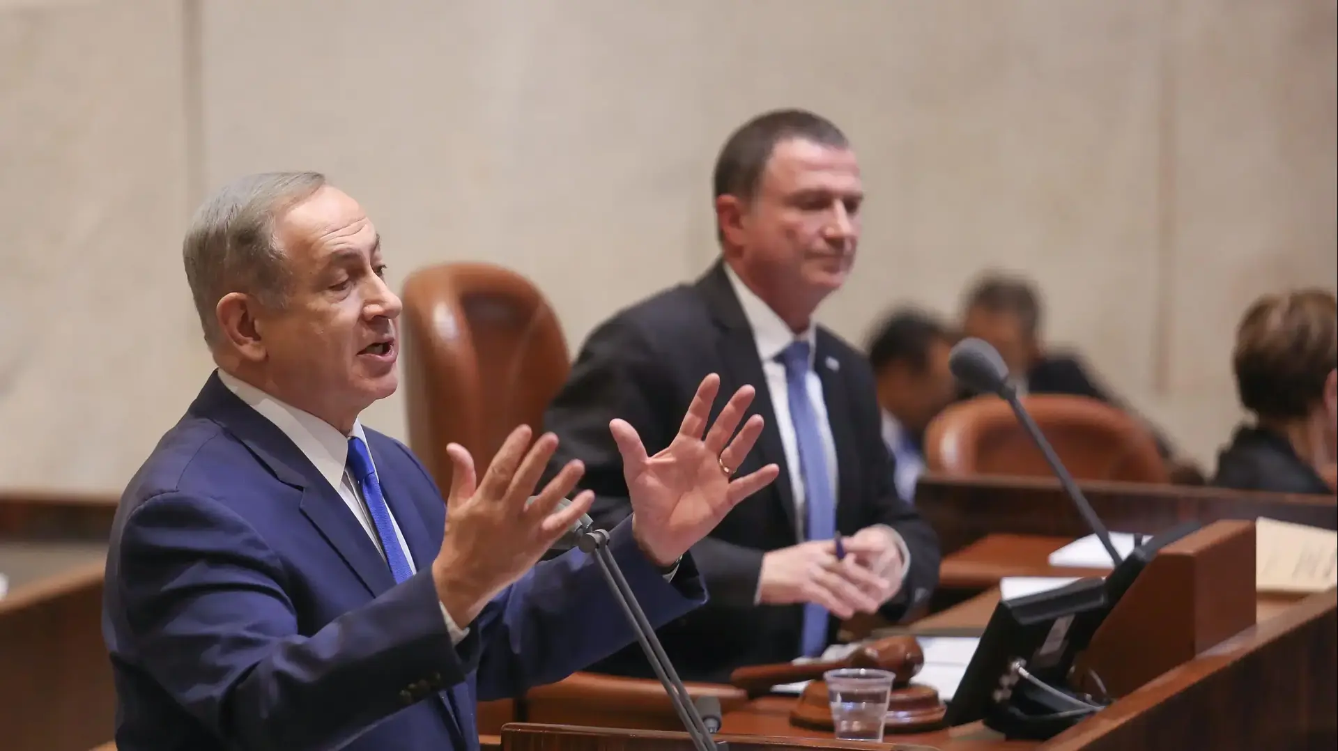 ראש הממשלה בנימין נתניהו במליאת הכנסת, 25 בינואר 2017 ראש הממשלה בנימין נתניהו במליאת הכנסת, 25 בינואר 2017