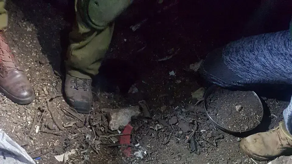 נשקם של שני חשודים בביצוע פיגוע ירי בבנימין שנעצרו, 28 בינואר 2017 נשקם של שני חשודים בביצוע פיגוע ירי בבנימין שנעצרו, 28 בינואר 2017