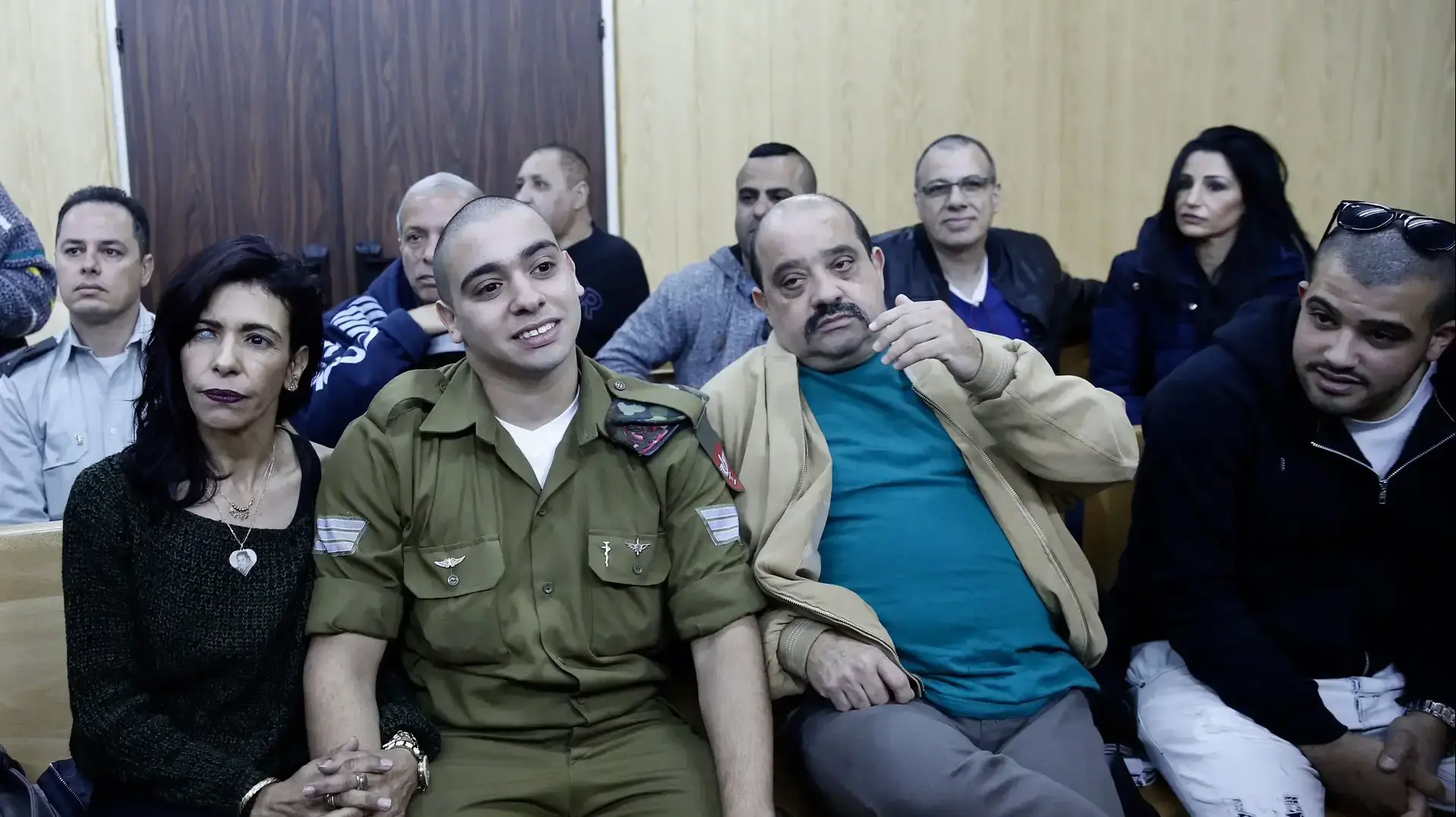 אלאור אזריה נכנס לבית הדין הצבאי לפניי הגעת מח"ט כפיר להעיד במשפטו, קריה בתל אביב אלאור אזריה נכנס לבית הדין הצבאי לפניי הגעת מח"ט כפיר להעיד במשפטו, קריה בתל אביב