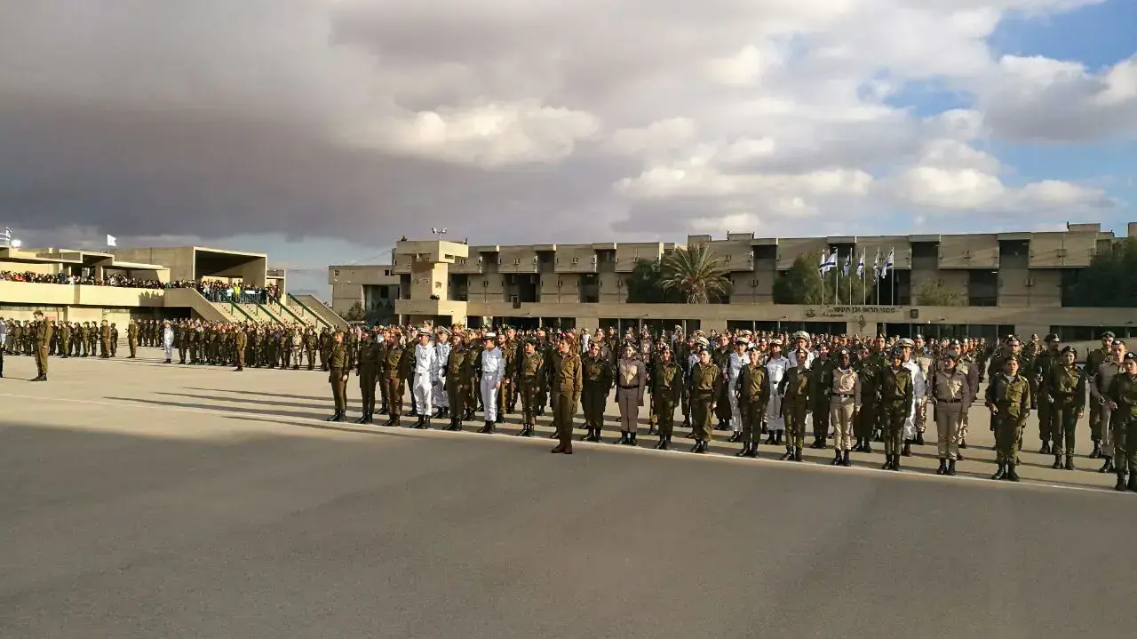 טקס סיום קורס קצינים של הקורס בו נהרג ונפצעו חיילים בפיגוע הדריסה בארמון הנציב. בה"ד 1, 31 בינואר 2017 טקס סיום קורס קצינים של הקורס בו נהרג ונפצעו חיילים בפיגוע הדריסה בארמון הנציב. בה"ד 1, 31 בינואר 2017