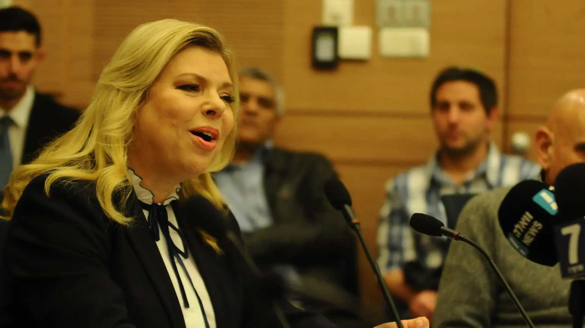 רעיית ראש הממשלה שרה נתניהו באירוע שדולת התנ"ך בכנסת. 31 בינואר 2017 רעיית ראש הממשלה שרה נתניהו באירוע שדולת התנ"ך בכנסת. 31 בינואר 2017