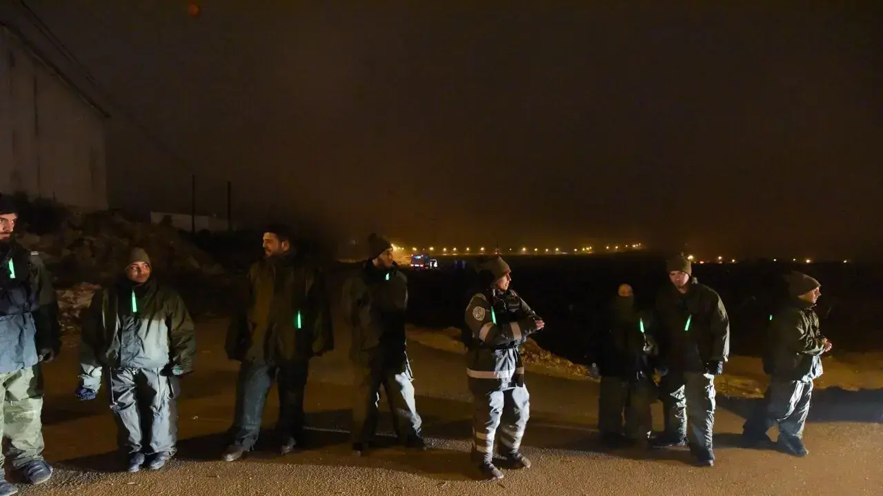 שוטרים וחיילים חוסמים את הגישה לעופרה, 31 בינואר 2017 שוטרים וחיילים חוסמים את הגישה לעופרה, 31 בינואר 2017