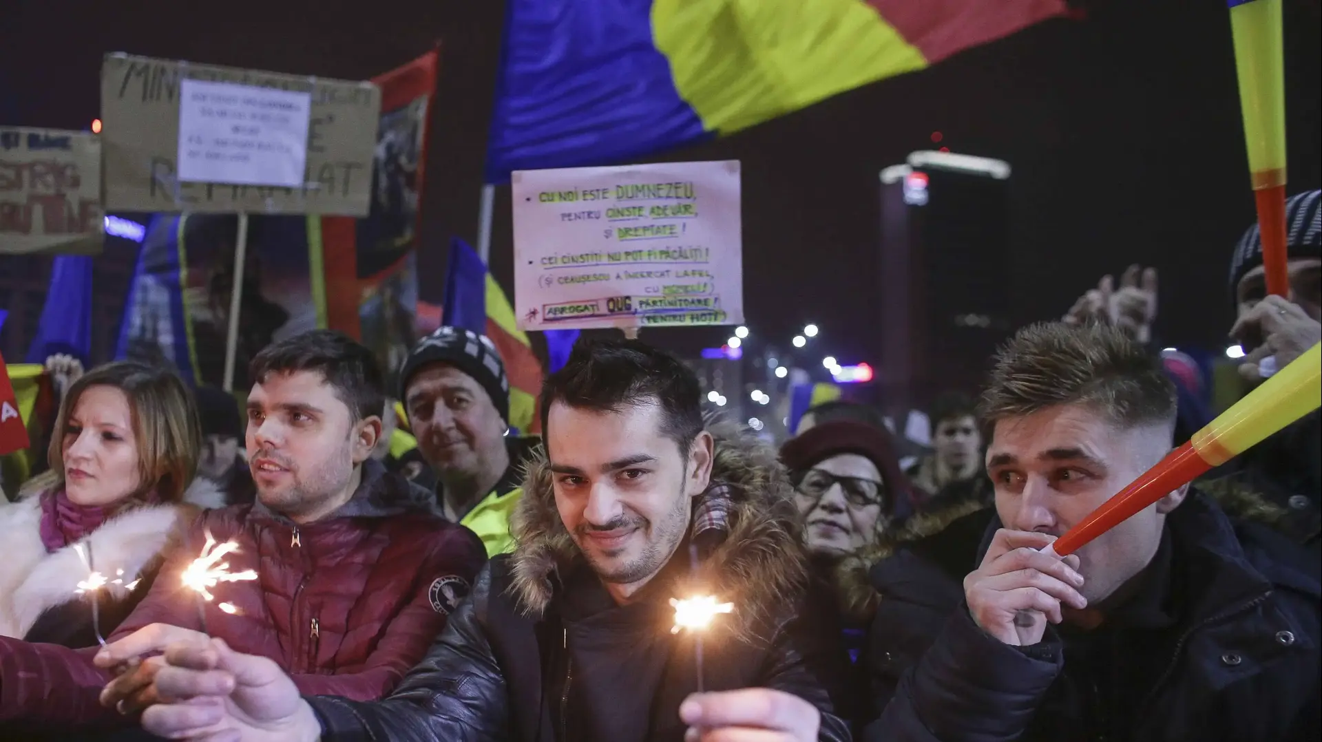 הפגנות בבוקרשט, בירת רומניה, נגד צו המבטל שורה של עבירות שחיתות, פברואר 2017 הפגנות בבוקרשט, בירת רומניה, נגד צו המבטל שורה של עבירות שחיתות, פברואר 2017