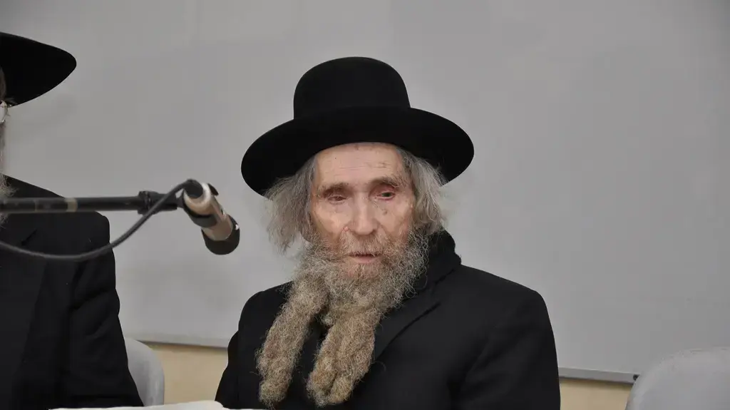 מנהיג הזרם הליטאי במגזר החרדי הרב אהרון יהודה לייב שטיינמן