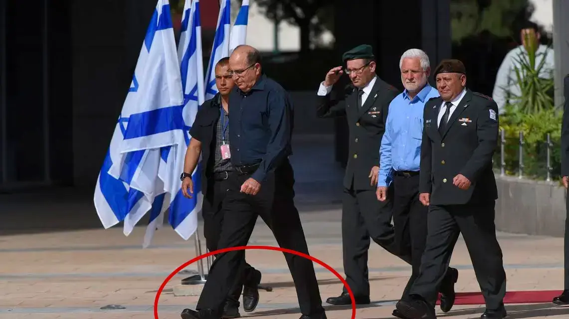ח"כ לשעבר יצחק אהרנוביץ' מתייחס לסיום תפקידו של יעלון כשר ביטחון ח"כ לשעבר יצחק אהרנוביץ' מתייחס לסיום תפקידו של יעלון כשר ביטחון