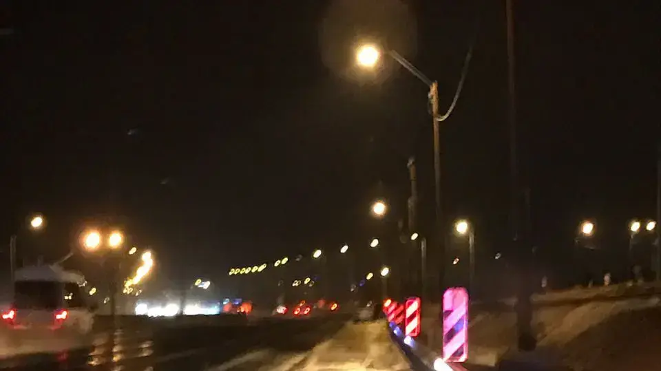 קרח על כביש 2 בין מחלף שפיים למחלף יקום, 12 בפברואר 2017 קרח על כביש 2 בין מחלף שפיים למחלף יקום, 12 בפברואר 2017