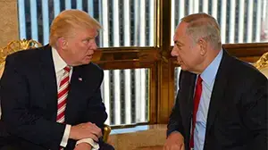 המועמד הרפובליקני לנשיאות דונלד טראמפ וראש הממשלה בנימין נתניהו במהלך פגישתם בבניין טראמפ בניו יורק, ספטמבר 2016 המועמד הרפובליקני לנשיאות דונלד טראמפ וראש הממשלה בנימין נתניהו במהלך פגישתם בבניין טראמפ בניו יורק, ספטמבר 2016