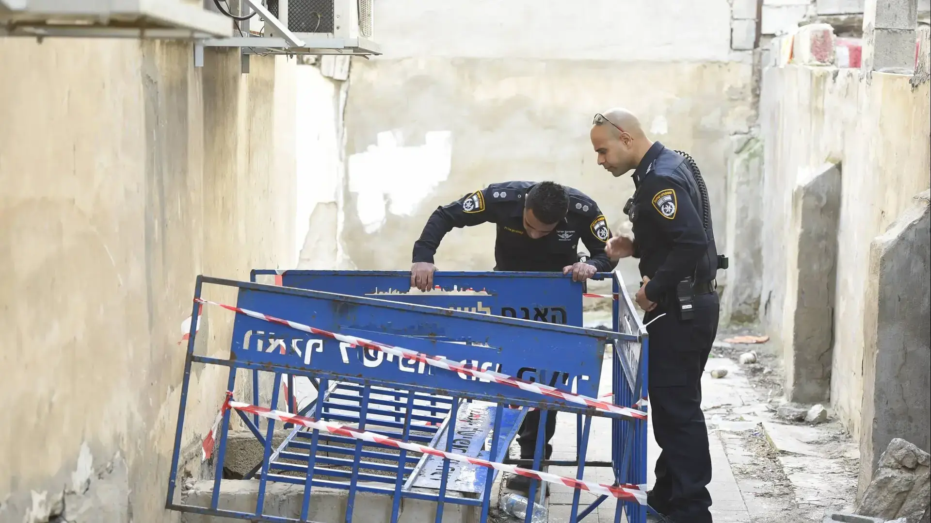 לוחמי יס"מ בסיור באזור התחנה המרכזית בתל אביב, 9 בפברואר 2017 לוחמי יס"מ בסיור באזור התחנה המרכזית בתל אביב, 9 בפברואר 2017