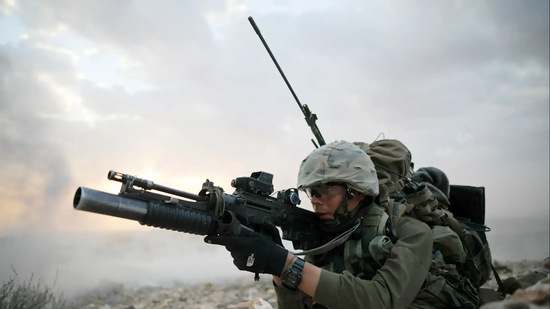 תרגיל של לוחמי חטיבת הנחל בבית מלון נטוש בארד, 8 בפברואר 2017 תרגיל של לוחמי חטיבת הנחל בבית מלון נטוש בארד, 8 בפברואר 2017