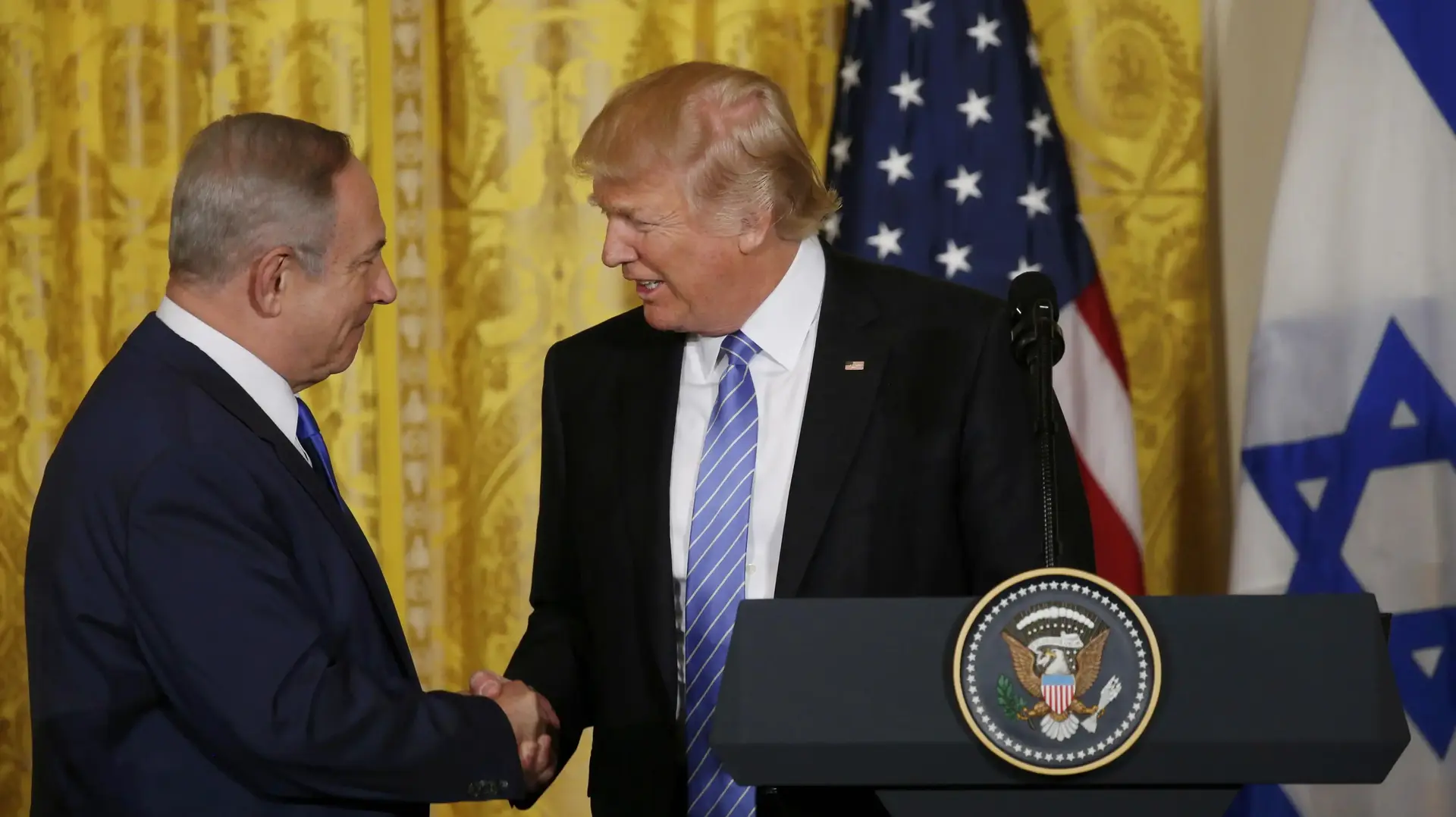 ראש הממשלה בנימין נתניהו בפגישה עם נשיא ארה"ב דונלד טראמפ, 15 בפברואר 2017 ראש הממשלה בנימין נתניהו בפגישה עם נשיא ארה"ב דונלד טראמפ, 15 בפברואר 2017