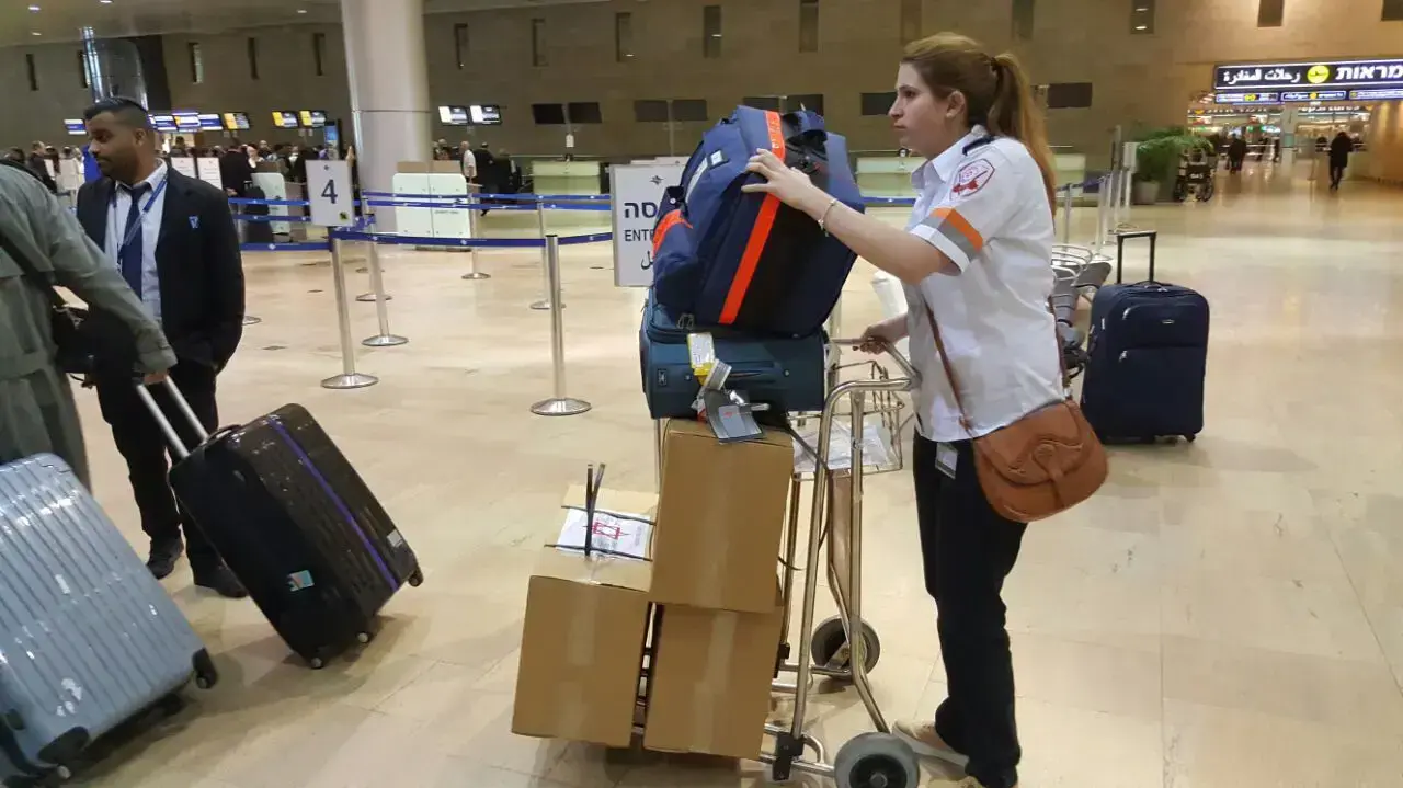 מנות הדם הגיעו למטיילת זוהר כץ בפרו מנות הדם הגיעו למטיילת זוהר כץ בפרו