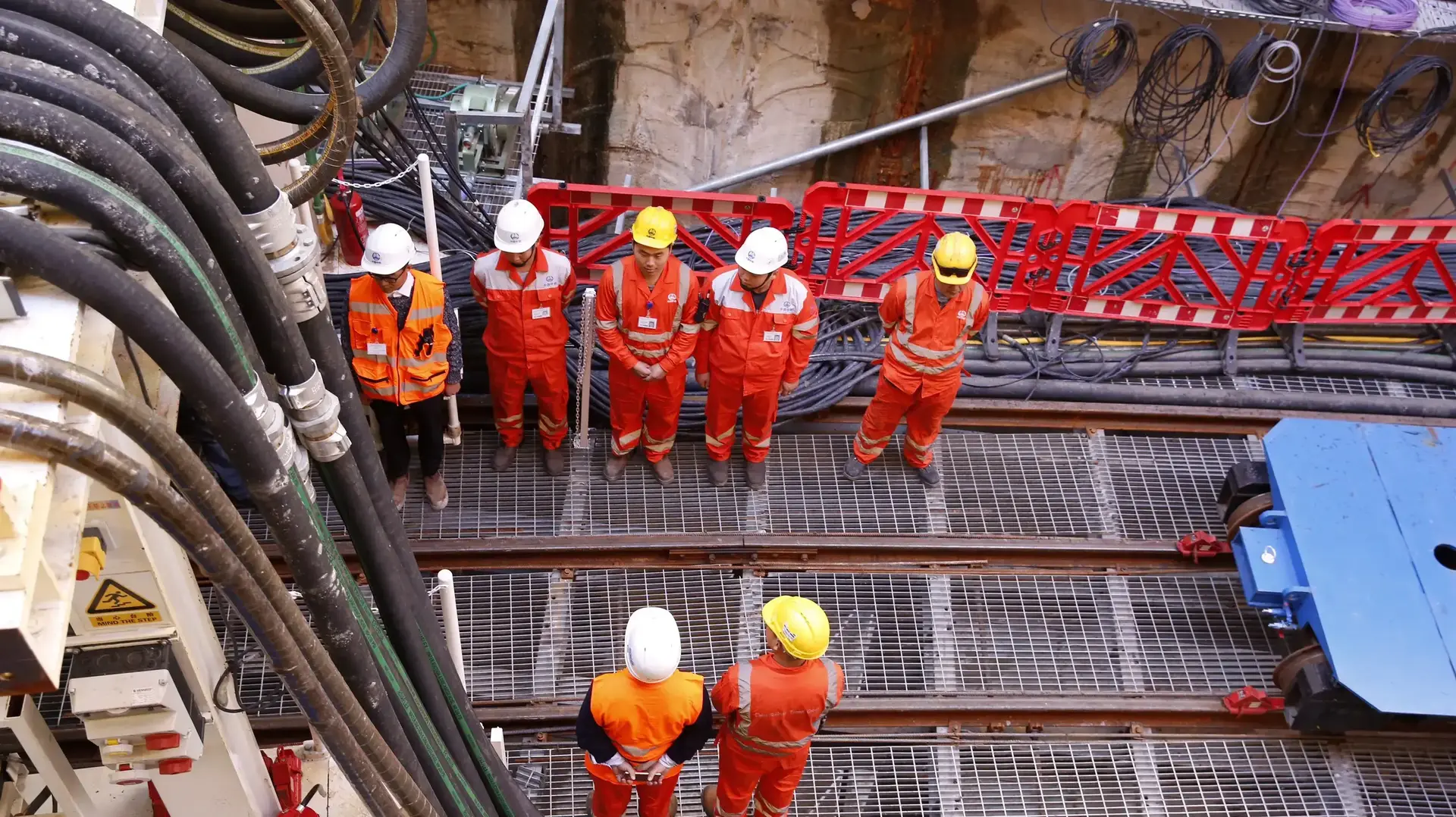 תחילת עבודות החפירה על קו הרכבת הקלה בתל אביב, 19 בפברואר 2017 תחילת עבודות החפירה על קו הרכבת הקלה בתל אביב, 19 בפברואר 2017