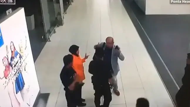 רגעי החיסול של קים ג'ונג נאם, קואלה לומפור, פברואר 2017 רגעי החיסול של קים ג'ונג נאם, קואלה לומפור, פברואר 2017