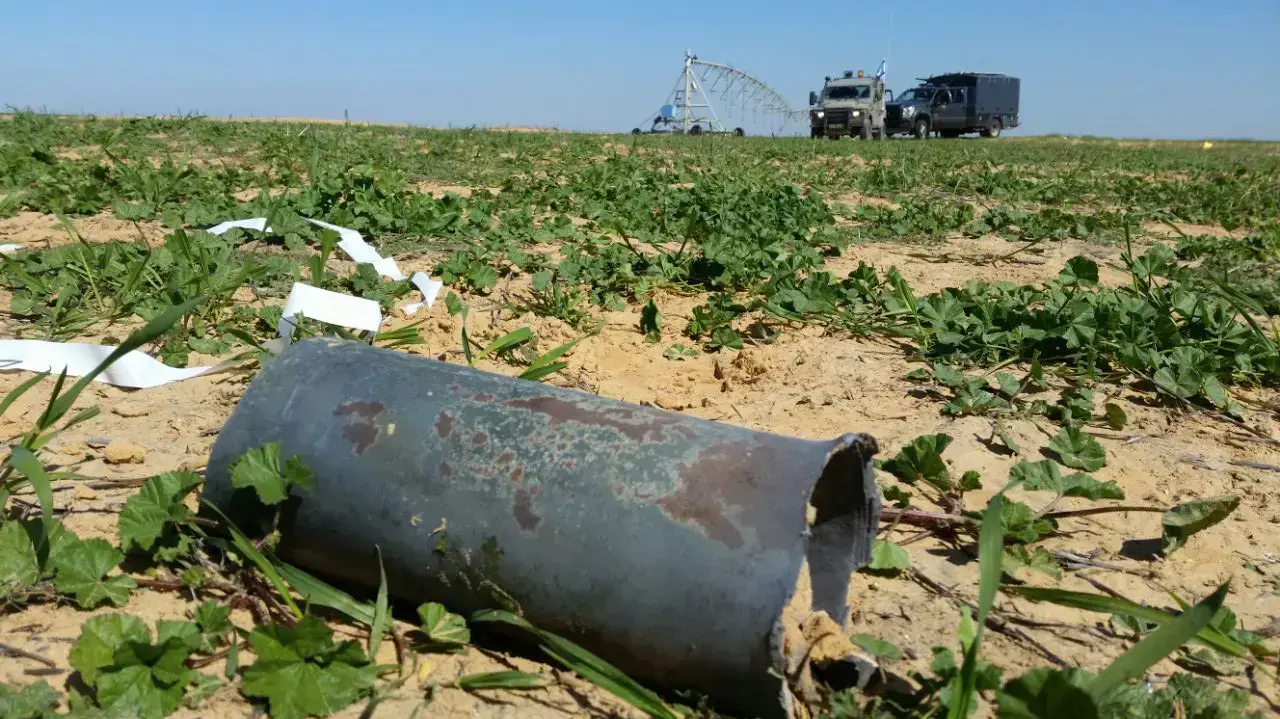 רקטות נורו לעבר ישראל מחצי האי סיני והתפוצצו בשטח פתוח, מועצה אזורית אשכול, עוטף עזה. פברואר 2017 רקטות נורו לעבר ישראל מחצי האי סיני והתפוצצו בשטח פתוח, מועצה אזורית אשכול, עוטף עזה. פברואר 2017