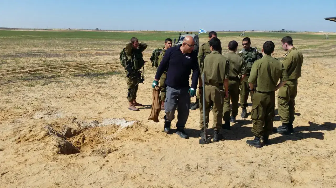 רקטות נורו לעבר ישראל מחצי האי סיני והתפוצצו בשטח פתוח, מועצה אזורית אשכול, עוטף עזה. פברואר 2017 רקטות נורו לעבר ישראל מחצי האי סיני והתפוצצו בשטח פתוח, מועצה אזורית אשכול, עוטף עזה. פברואר 2017