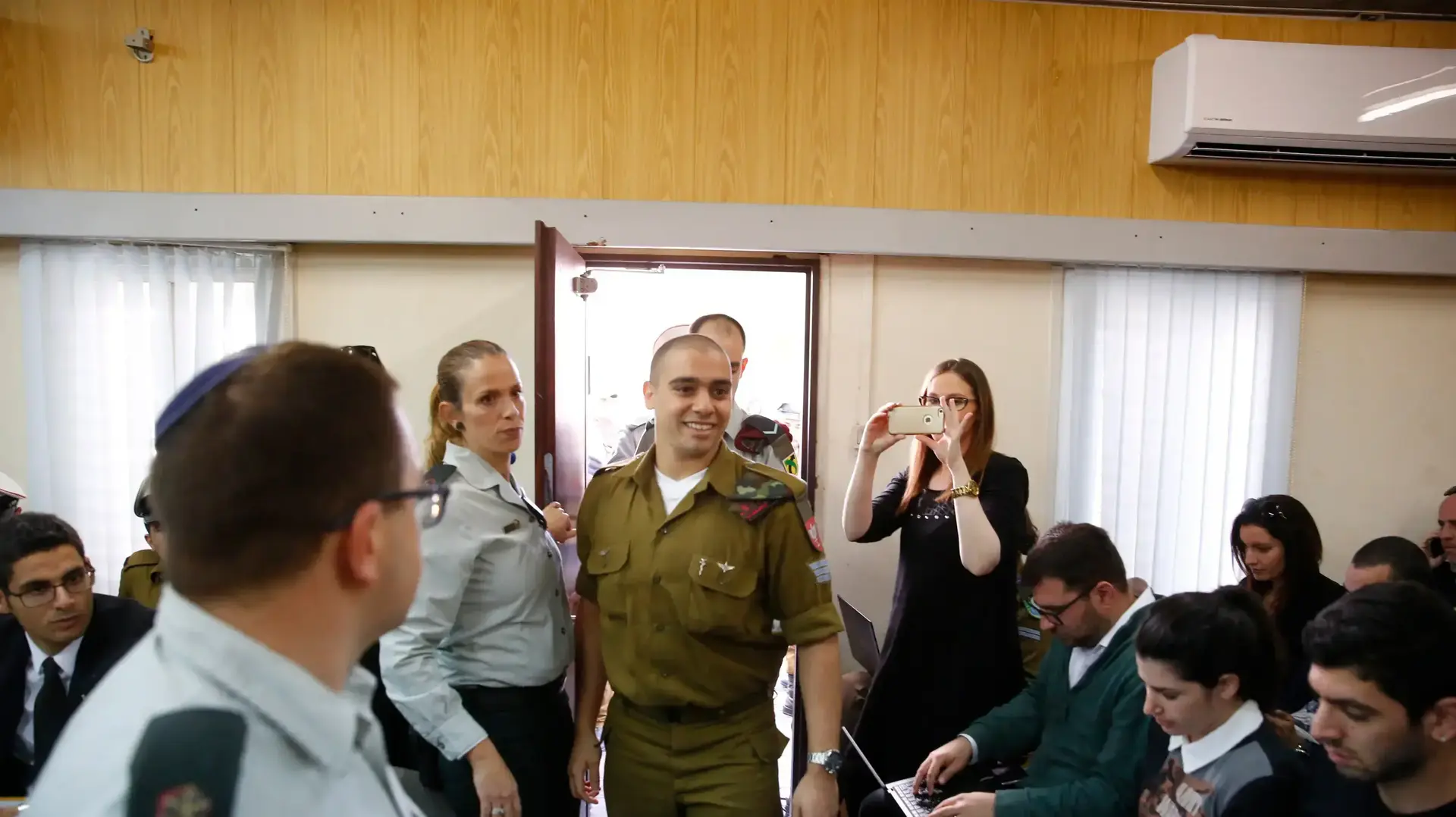 הקראת גזר דינו של החייל אלאור אזריה בקריה, 21 בפברואר 2017 הקראת גזר דינו של החייל אלאור אזריה בקריה, 21 בפברואר 2017