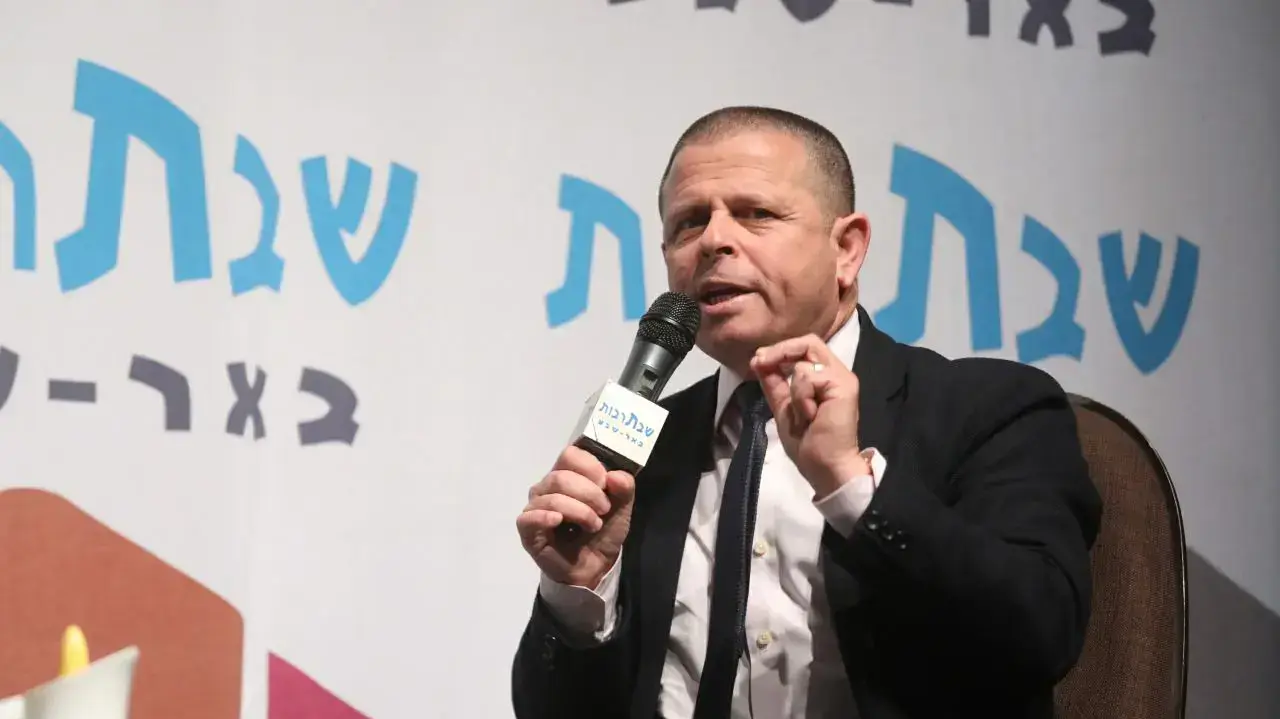איתן כבל בשבתרבות בבאר שבע, 25 בפברואר 2017 איתן כבל בשבתרבות בבאר שבע, 25 בפברואר 2017