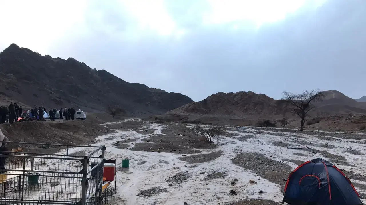 חניון הלילה בו שהו ילדים, סמוך לאילת 1 במרץ 2017 חניון הלילה בו שהו ילדים, סמוך לאילת 1 במרץ 2017