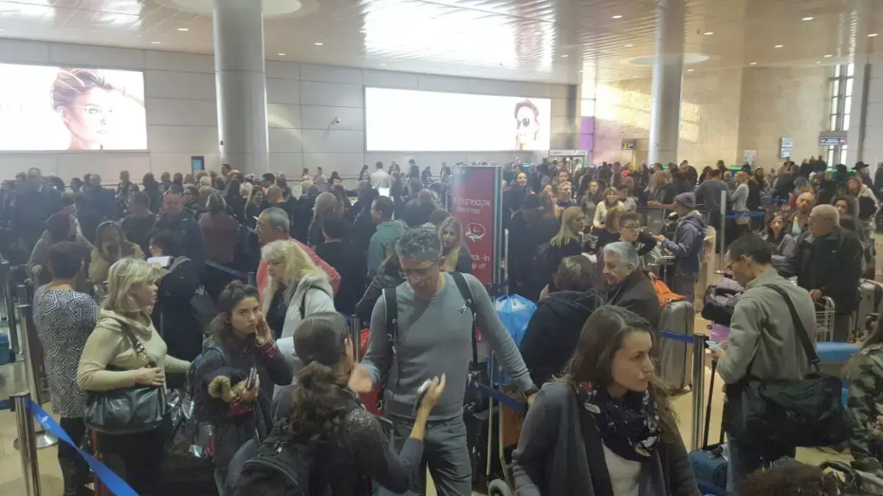 עומסים ועיכובים בהמראות מנתב"ג בשל תקלה במערכת הבידוק עומסים ועיכובים בהמראות מנתב"ג בשל תקלה במערכת הבידוק