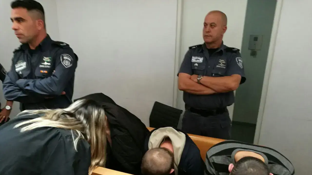 החשודים בהתעללות קשישים בבית אבות בחיפה בדיון מתן כתב אישום. בימ"ש השלום חיפה 5 במרץ 2017 החשודים בהתעללות קשישים בבית אבות בחיפה בדיון מתן כתב אישום. בימ"ש השלום חיפה 5 במרץ 2017