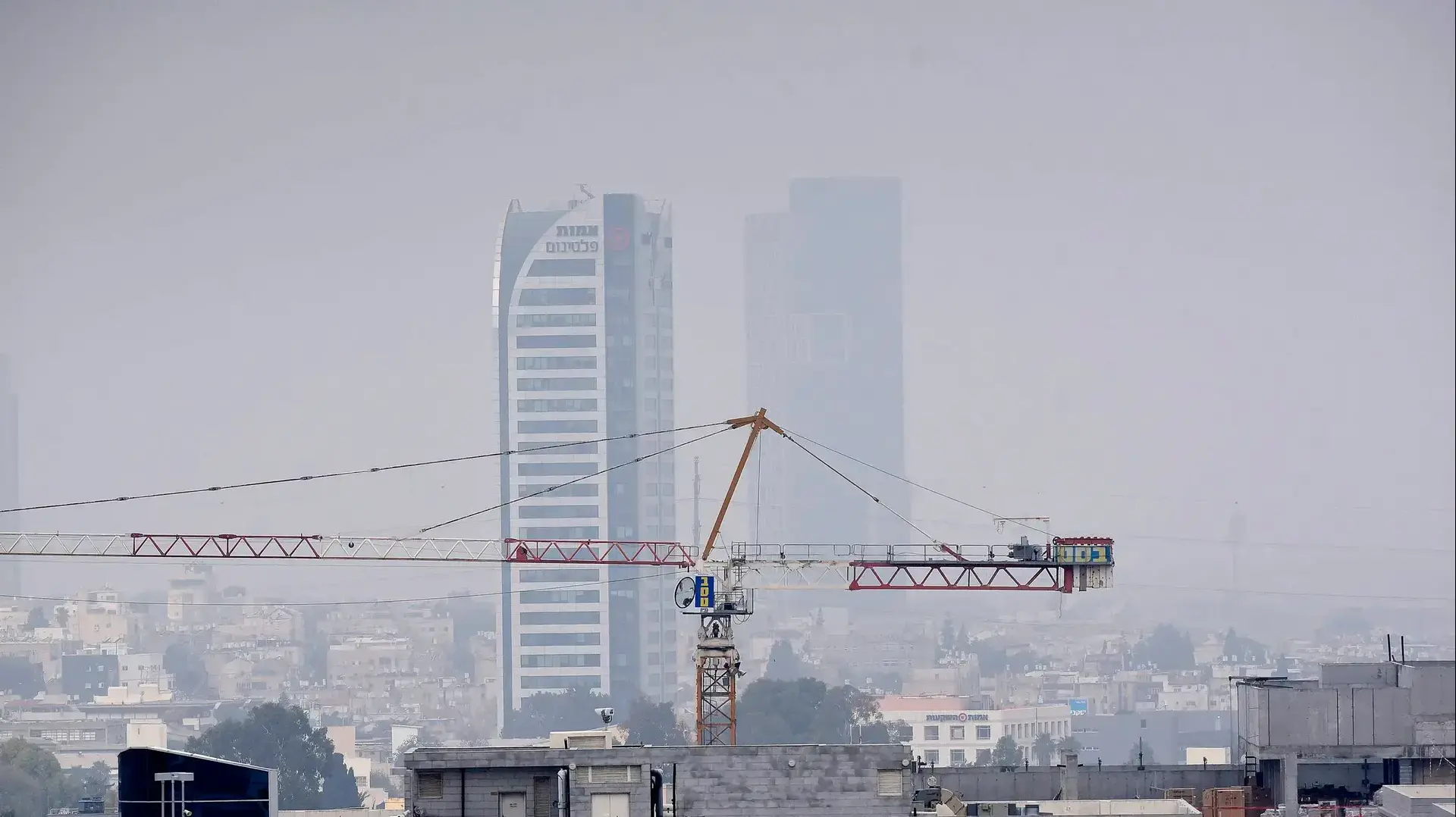 ערפל מעל גוש דן , 7 במרץ 2017 ערפל מעל גוש דן , 7 במרץ 2017