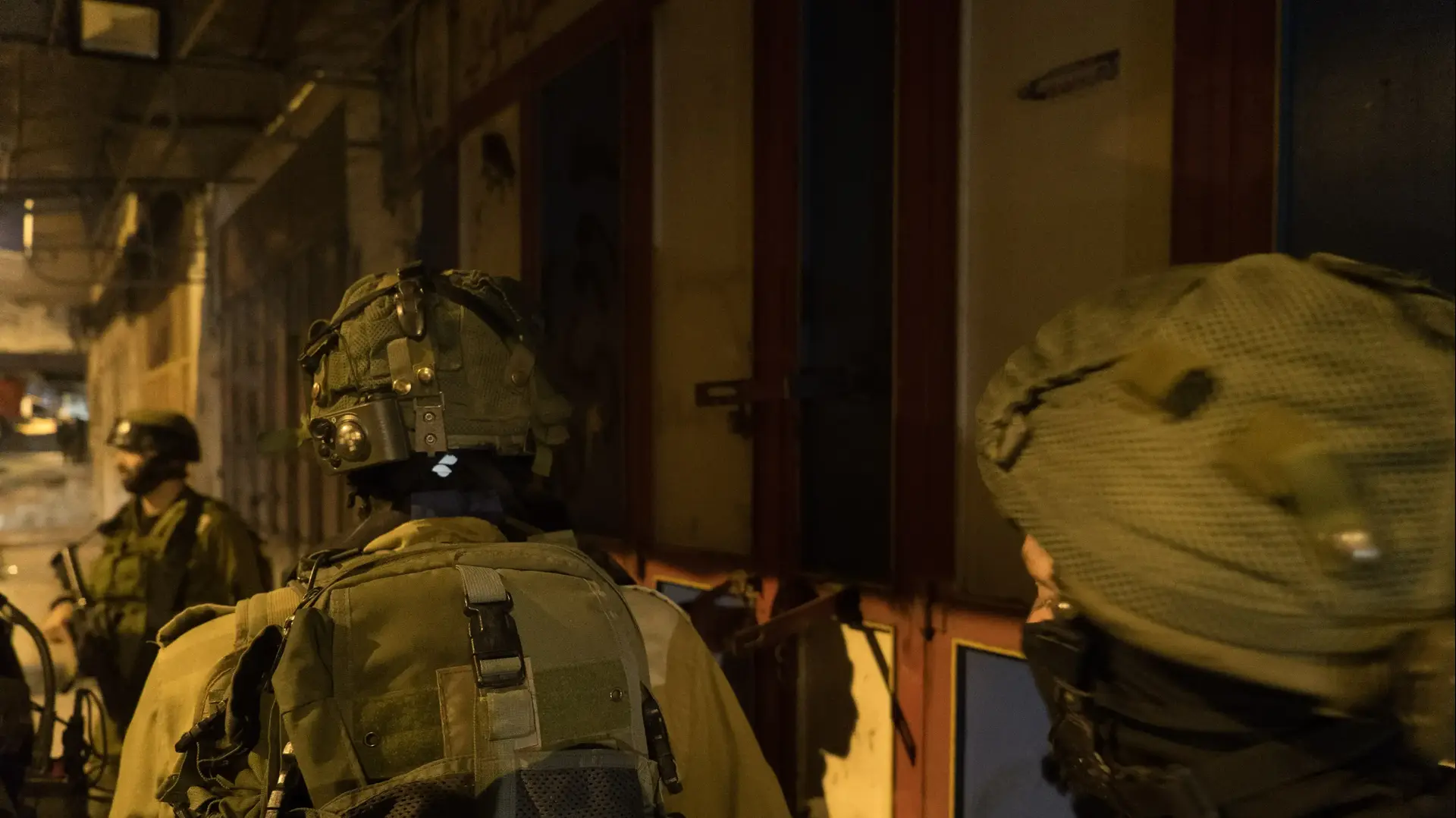 חשיפת תשתית לסחר באמצעי לחימה באמצעות הרשת האינטרנטית. מרץ 2017 חשיפת תשתית לסחר באמצעי לחימה באמצעות הרשת האינטרנטית. מרץ 2017