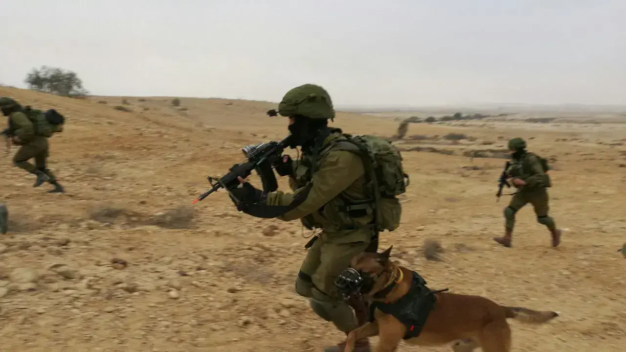 אימון לוחמי גבעתי על כיבוש מתחם של חמאס מעל מנהרות, מרץ 2017 אימון לוחמי גבעתי על כיבוש מתחם של חמאס מעל מנהרות, מרץ 2017