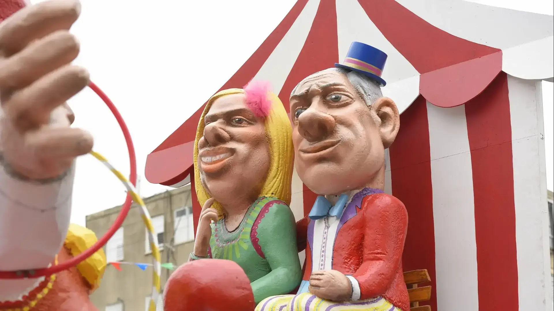 קרון תצוגה של ראש הממשלה בנימין נתניהו ורעייתו שרה בעדלאידע בחולון, 12 במרץ 2017 קרון תצוגה של ראש הממשלה בנימין נתניהו ורעייתו שרה בעדלאידע בחולון, 12 במרץ 2017