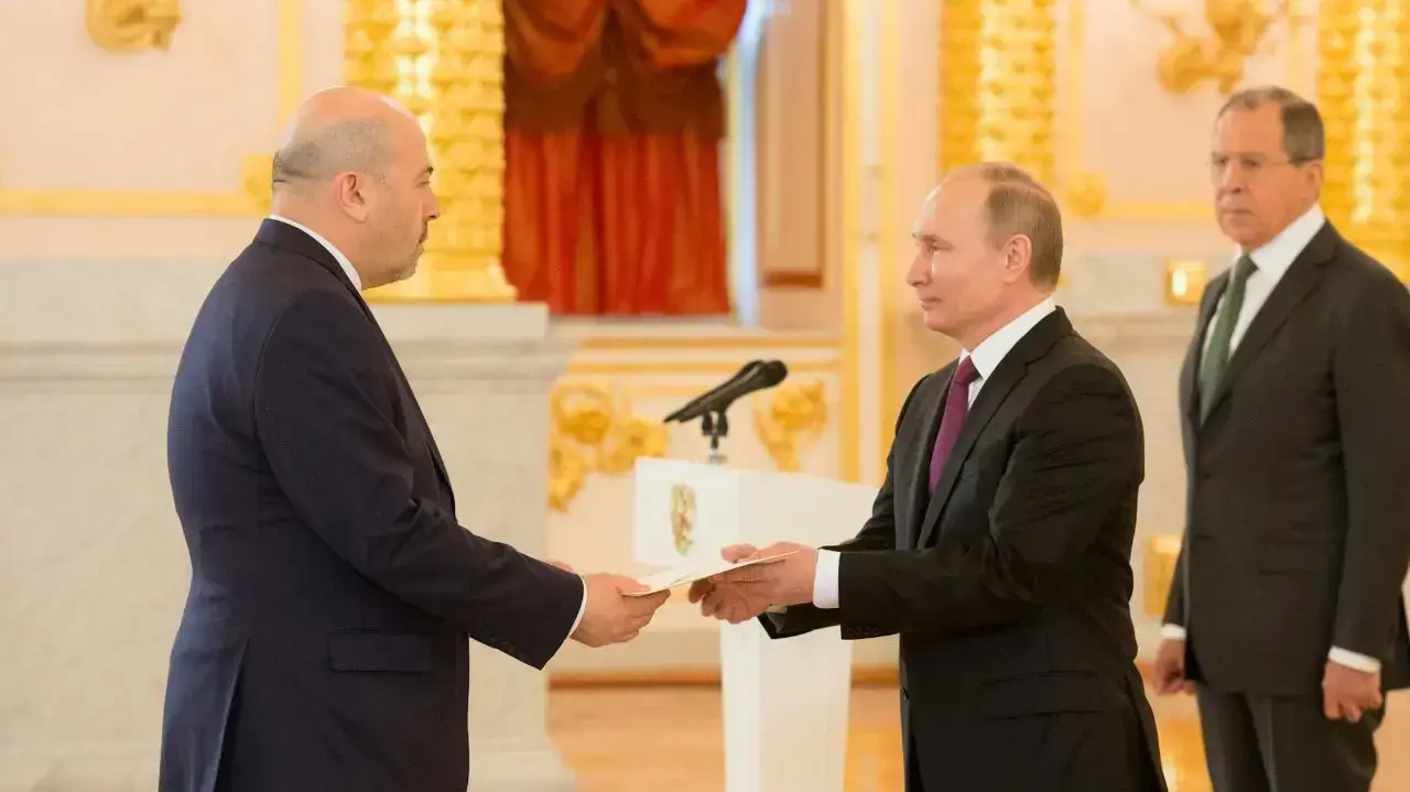שגריר ישראל ברוסיה גרי קורן נפגש עם ולדימיר פוטין וסרגיי לברוב, 16 במרץ 2017 שגריר ישראל ברוסיה גרי קורן נפגש עם ולדימיר פוטין וסרגיי לברוב, 16 במרץ 2017