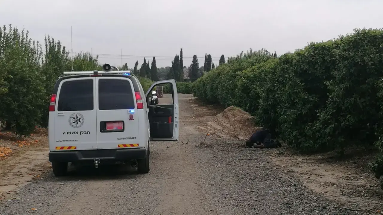 מקום נפילת רקטה בשטח המועצה האזורית חוף אשקלון, 18 במרץ 2017 מקום נפילת רקטה בשטח המועצה האזורית חוף אשקלון, 18 במרץ 2017