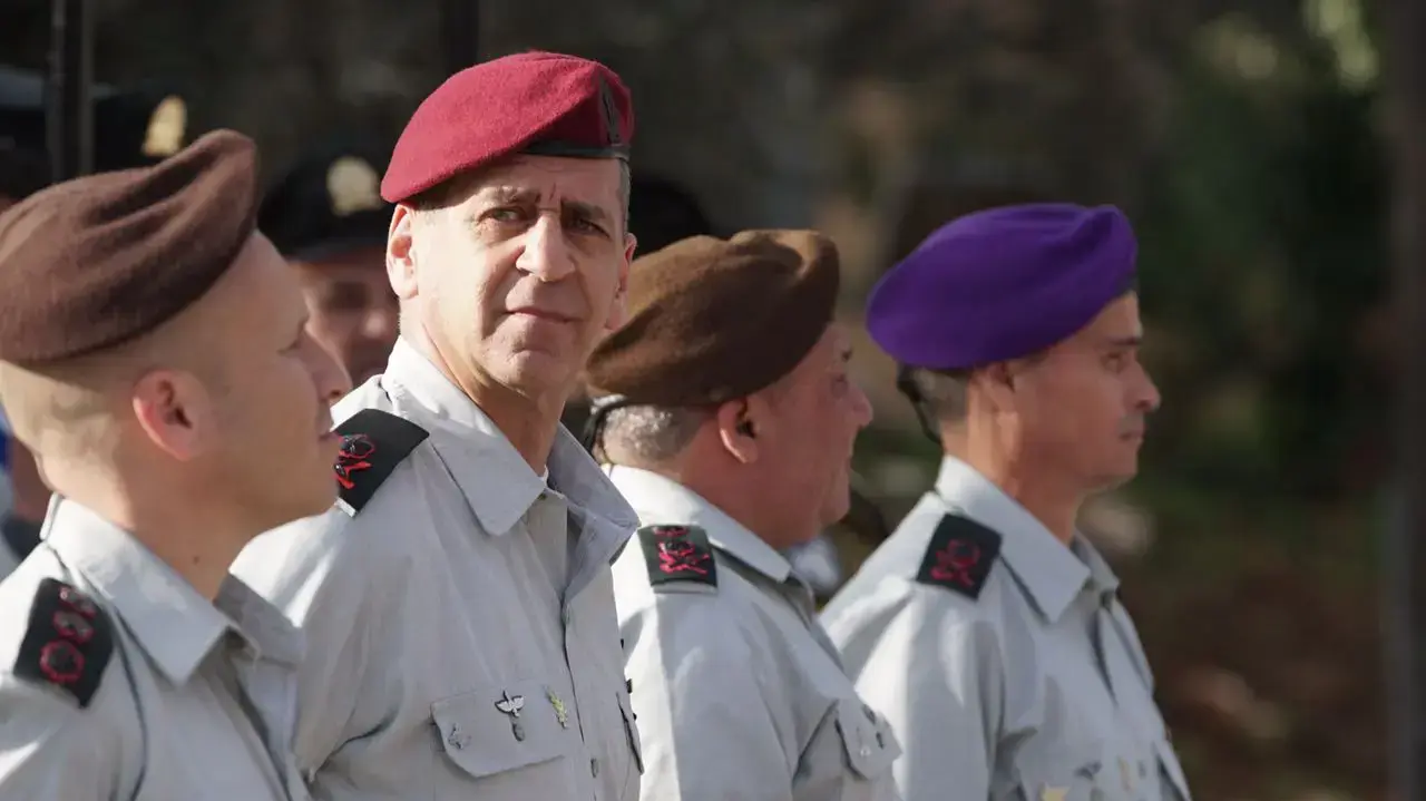 אלוף אביב כוכבי, טקס החלפת מפקד פיקוד הצפון, מפקדת הפיקוד בצפת. 19 במרץ 2017 אלוף אביב כוכבי, טקס החלפת מפקד פיקוד הצפון, מפקדת הפיקוד בצפת. 19 במרץ 2017