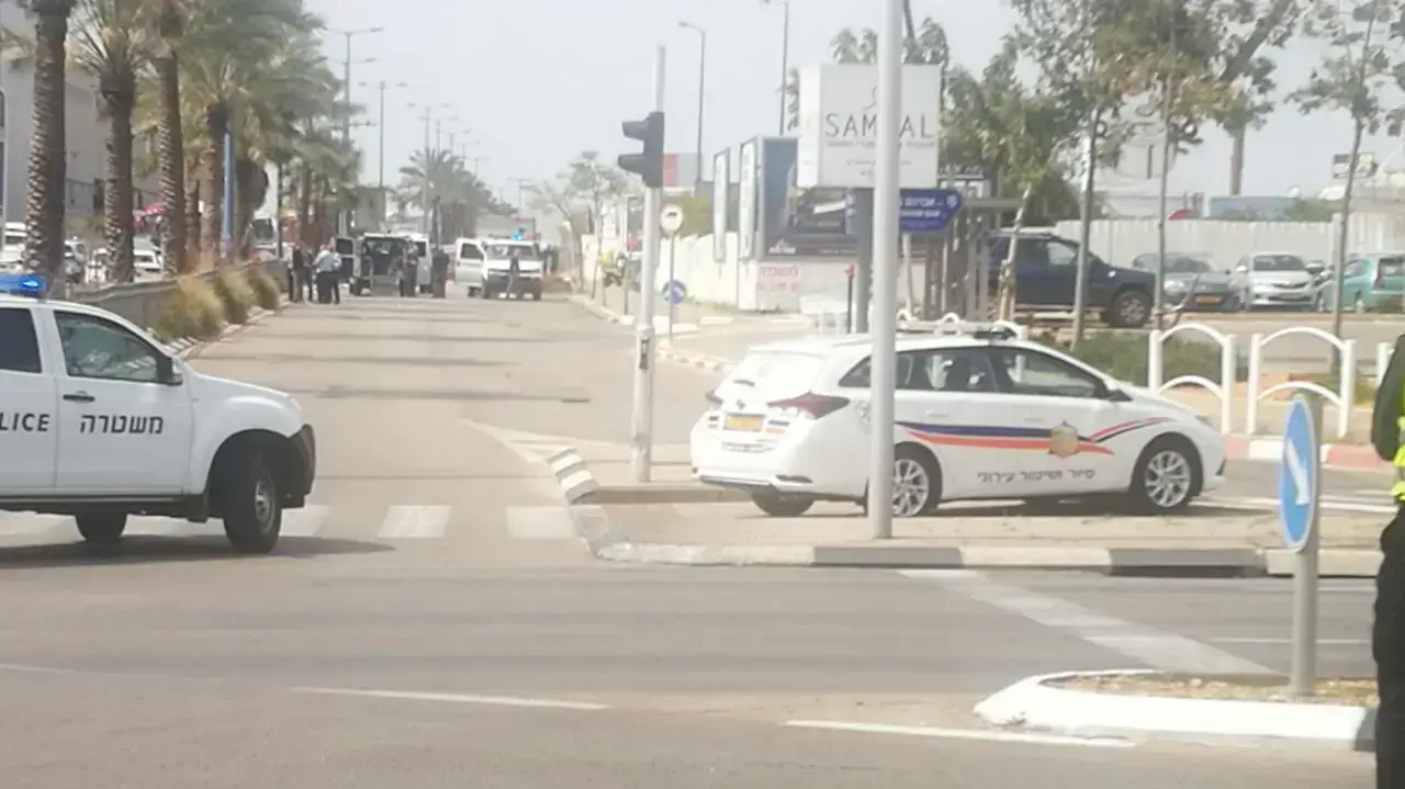 חשש למחבל בסינמה סיטי בראשון לציון, 20 במרץ 2017 חשש למחבל בסינמה סיטי בראשון לציון, 20 במרץ 2017