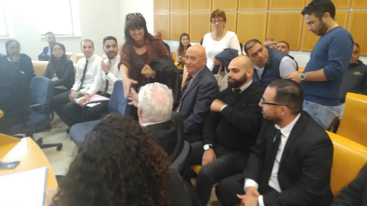 דיון הצגת הסדר טיעון בעניינו של חבר הכנסת לשעבר באסל גאטס בבית משפט השלום בבאר שבע, 22 במרץ 2017 דיון הצגת הסדר טיעון בעניינו של חבר הכנסת לשעבר באסל גאטס בבית משפט השלום בבאר שבע, 22 במרץ 2017