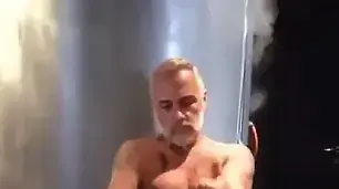 מיליונר רוקד