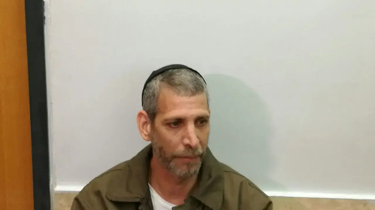 חן אילתי, זוכה מאשמת רצח אימו בקיבוץ מחניים. בית משפט מחוזי נצרת, 28 במרץ 2017 חן אילתי, זוכה מאשמת רצח אימו בקיבוץ מחניים. בית משפט מחוזי נצרת, 28 במרץ 2017
