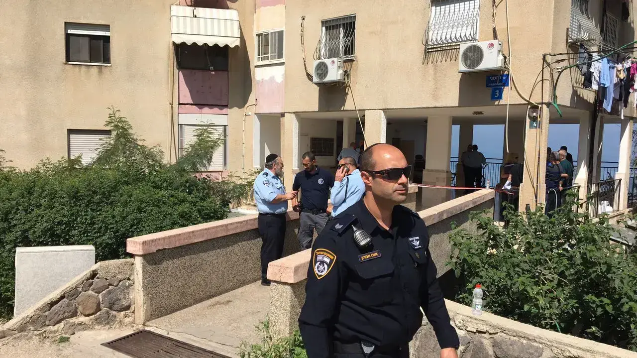 זירת רצח ברחוב נחמני, טבריה. 29 במרץ 2017 זירת רצח ברחוב נחמני, טבריה. 29 במרץ 2017