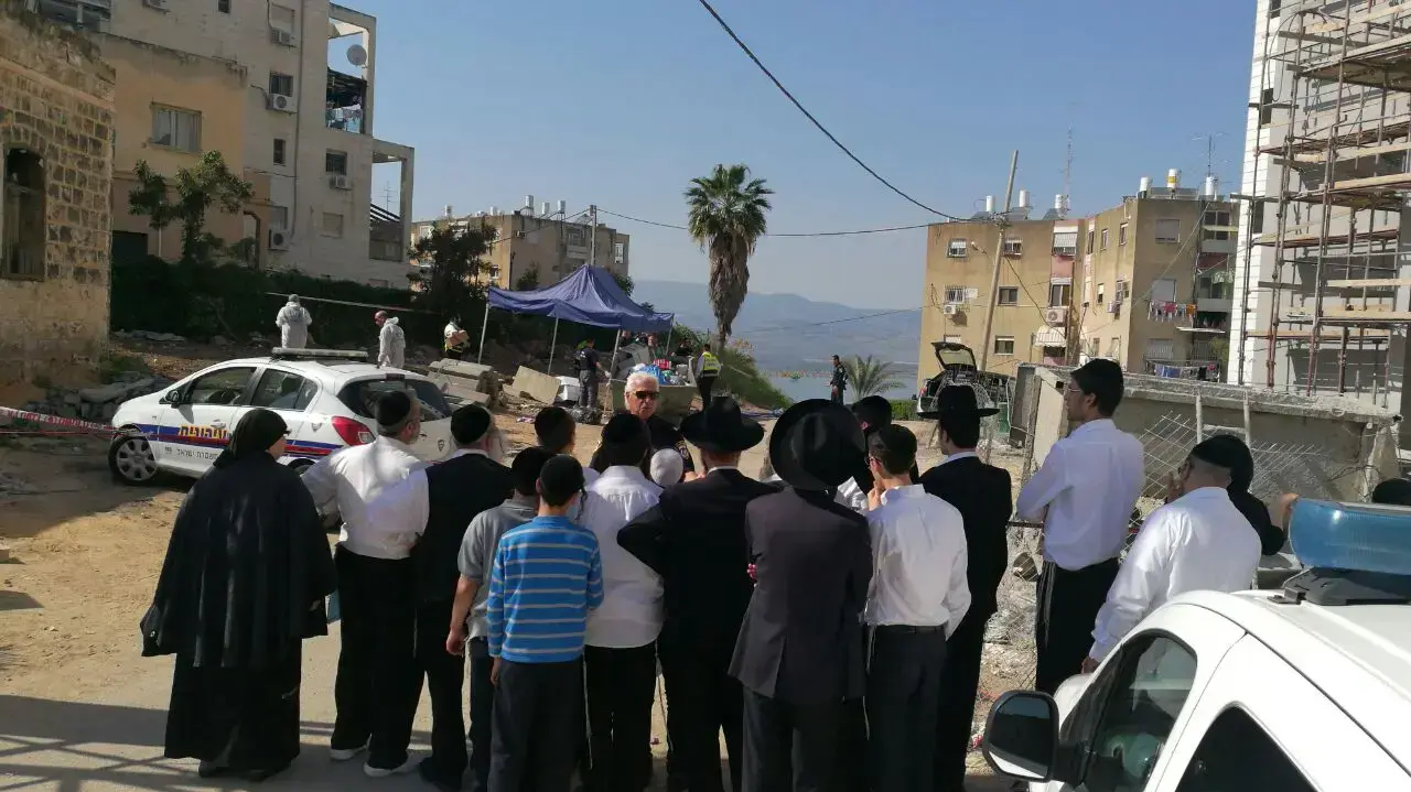 דירה בטבריה בו גרוש רצח את אשתו לשעבר וניסה להצית את דירתה, 29 במרץ 2017 דירה בטבריה בו גרוש רצח את אשתו לשעבר וניסה להצית את דירתה, 29 במרץ 2017